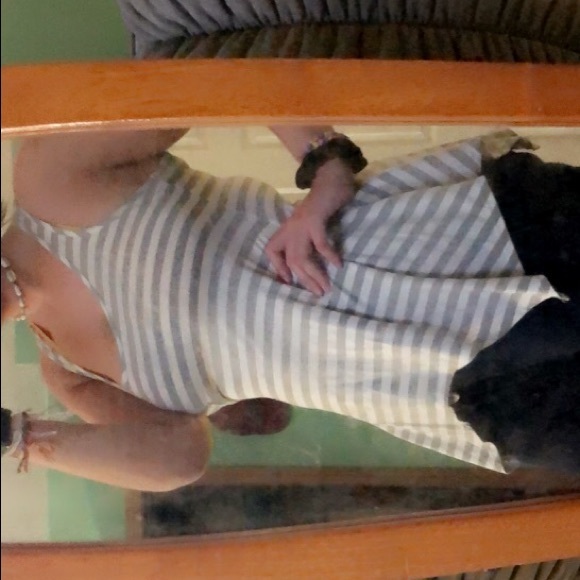 Shirt - Picture 1 of 4